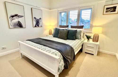 Manly Apartment | Ideal Family Retreat at Manly Beach with Free Parking