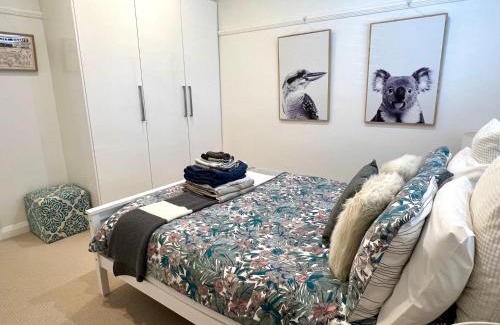 Manly Apartment | Ideal Family Retreat at Manly Beach with Free Parking