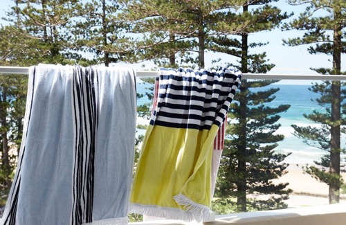 Manly Apartment | Steps from Manly Beach: Enjoy Oceanfront Bliss & Pools