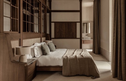 Valtesiniko Hotel | Luxury Stay at MANNA Arcadia: 5-Star Comfort Awaits