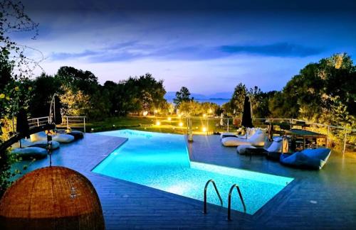 Monastiraki House | Experience Manna Gea: 4-Star Oceanfront Paradise