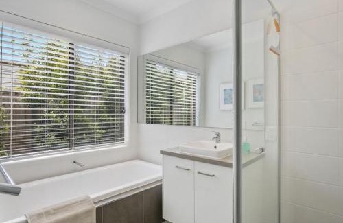 Mount Duneed House | Family-Friendly Retreat at Mannagum Mt Duneed 59