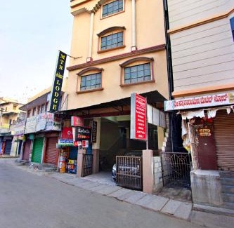 Mysore Hotel | Family-Friendly Mannars Deluxe Lodge with Great Reviews