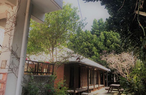 Bise House | Discover Mannaya: Family-Friendly Stay with Kitchen Access
