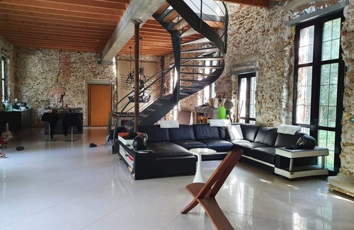 Chanteloup-en-Brie House | Charming Manoir Near Disney and Paris 2024 Olympic Site
