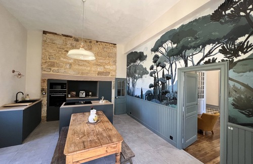Aubas House | Idyllic Manor with Pool Near Montignac - 10/10 Rating