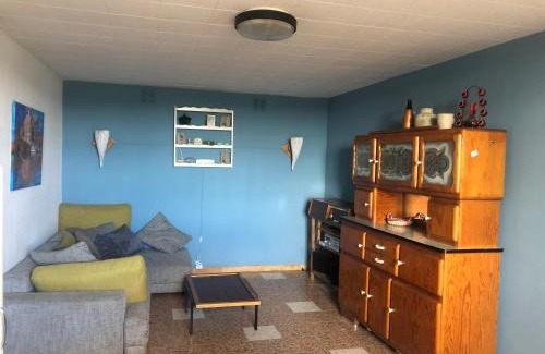 Lanty Villa | Discover Manoir BnBurgundy: Pet-Friendly Retreat with Pool