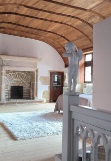 Plourin House | Manoir de Kerenneur