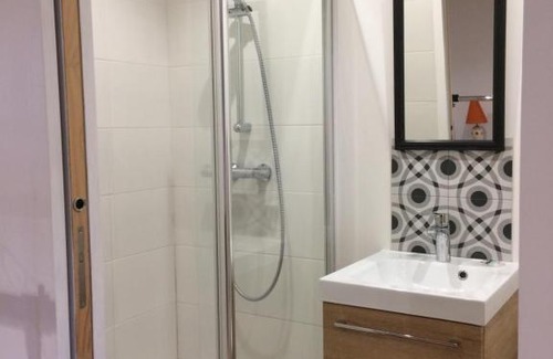 Saint-Aubin-du-Cormier House | Manoir de la Celinais: Pet-Friendly Retreat with 9/10 Rating