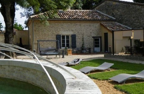Septfonds House | Ideal Getaway for 21 with Ocean View and Private Pool