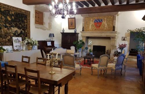 Roeze-sur-Sarthe House | Unforgettable Manoir de la Beunèche with Oceanfront Views