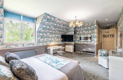 Cricqueboeuf Hotel | Relax at Manoir de la Poterie & Spa with Top Amenities