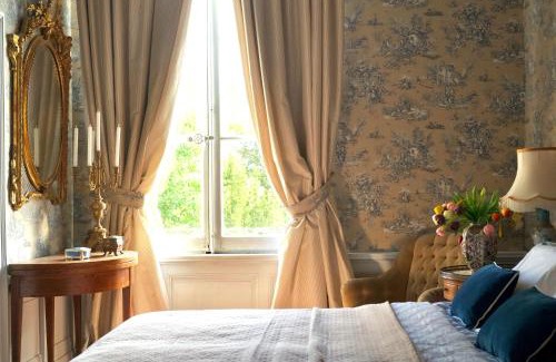 Bourre Bed & Breakfast | Experience the Elegance of Manoir de la Salle du Roc