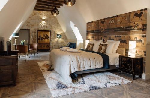Autoire Bed & Breakfast | Discover Oceanfront Bliss at Manoir de Laroque Delprat