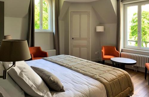 Russy-Bemont Hotel | Top-Rated Manoir de Montigny: Perfect for Families