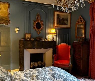 Barjac Bed & Breakfast | Discover the Pet-Friendly Manoir de Rivières Retreat
