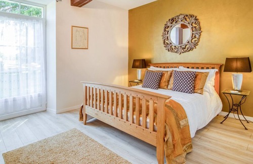 Castelmoron-sur-Lot Other | Manoir Des Cedres - Eight Bedroom Castle, Sleeps 20