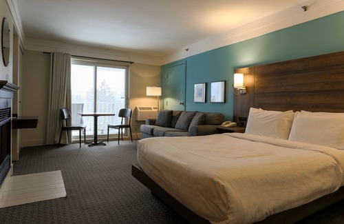 Orford Hotel | Discover Manoir des Sables Hôtel & Golf with Premier Amenities