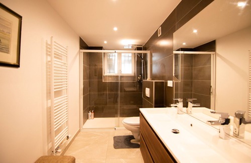 Chatou Other | Elegant Manoir du 19ème: Family-Friendly Retreat Near Paris