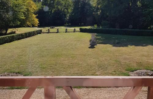 Les Baux-Sainte-Croix House | Elegant Manoir du Chambellan: Child-Friendly & Reviewed 9.2