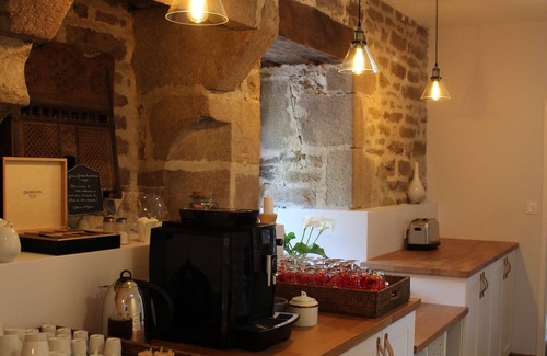 Saint-Evarzec Hotel | Elegant Manoir du Moustoir with Spa & Family-Friendly Offers