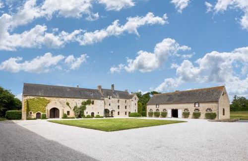 Mandeville-en-Bessin Bed & Breakfast | Discover MANOIR du QUESNAY: Oceanfront Relaxation Awaits
