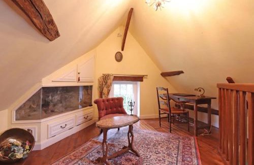 Saint-Pierre-des-Loges House | Cozy Retreat with Private Garden & Forest Access - Highly Rated