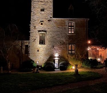 Le Vigan Bed & Breakfast | Manoir La Barriere - Pet Friendly Hotel with Oceanfront Views