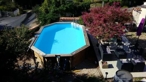 Beaumont Bed & Breakfast | Budget-Friendly Stay at Chambres d'hotes Le Cristal