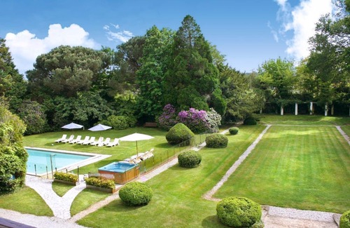 Soustons Villa | Discover Manoir Mer et Lacs - Family-Friendly Villa with Pool