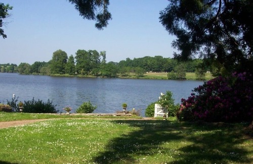 La Chapelle-sur-Erdre House | Experience MANOIR by the Erdre River: Guest Rated 9.8