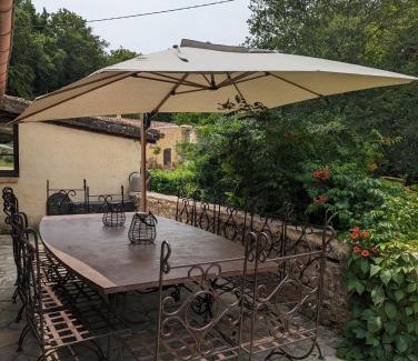 Manaurie House | Discover Manoir Périgord Noir: Pool, Forest, and High Ratings