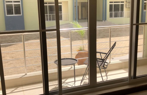 Mbweni Apartment | Cozy Manolo Mbweni Apartment with Kitchen Amenities