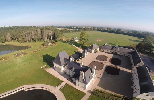 Blay House | Exquisite Manor Barn on 800 Acres with Spa & Hot Tub