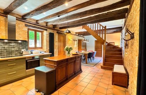 Cenac-et-Saint-Julien House | Experience Manor House Le Conte: Ocean View & Pool Access