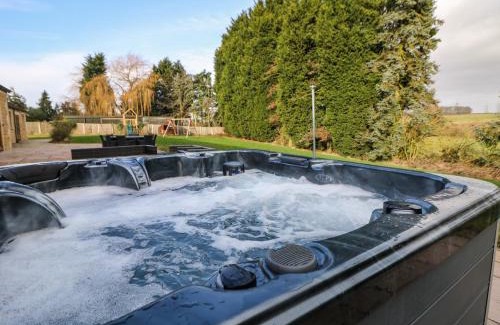 Hasland House | Discover Manor House: 5-Star Family-Friendly Retreat