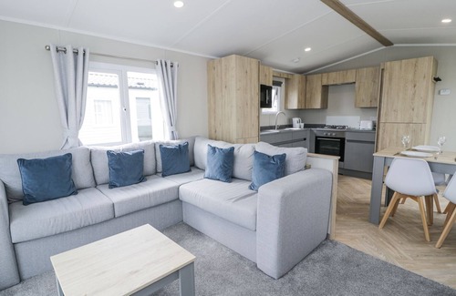 Maryport Cottage | MANOR HOUSE GOLD 2 BEDROOM (05F), family friendly in Aspatria