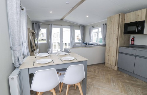 Maryport Cottage | MANOR HOUSE GOLD 2 BEDROOM (05F), family friendly in Aspatria