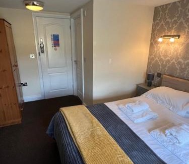 Haltwhistle Hotel | Comfortable Manor House Hotel with Restaurant & Eco Amenities