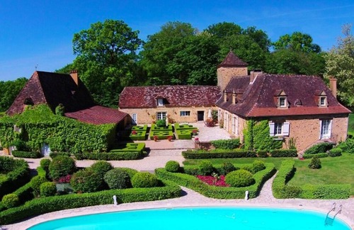 Journiac House | Exclusive Manor of Quintefeuille with Private Pool & Spa