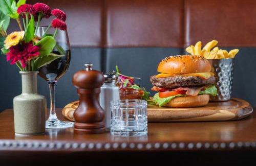 Tralee Hotel | Top-Rated Manor West Hotel & Leisure Club with Pool & Dining