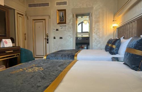 Beyazit Hotel | Discover Manors Hotel: Family-Friendly with Top Amenities
