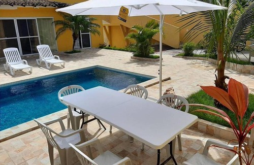 Jose Goncalves House | Experience Elegance at Mansão Calixtro with Pool & Pets
