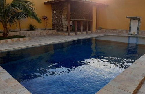 Jose Goncalves House | Experience Elegance at Mansão Calixtro with Pool & Pets