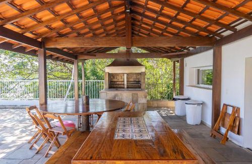 Tenorio House | Oceanfront Mansion with Private Beach and Scenic Views