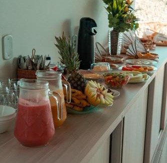 Coqueiro House | Pet-Friendly Mansão do Kite with Oceanfront Pool Access