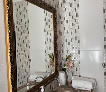 Coroa Vermelha House | Charming Guest Houses with Ocean Views in Santa Cruz Cabrália