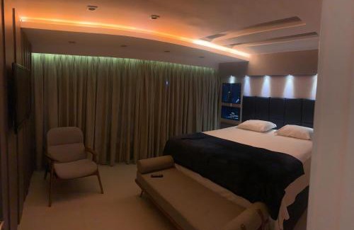 Camboinhas House | Elegant Mansão Fragata: Oceanfront Bliss with Spa & Pool