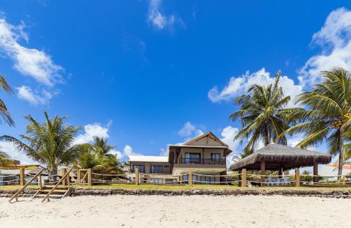 Tamandare House | Oceanfront Escape at Mansão Pé na Areia in Carneiros