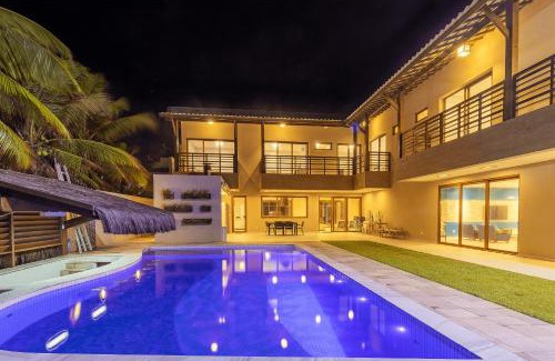 Tamandare House | Oceanfront Escape at Mansão Pé na Areia in Carneiros